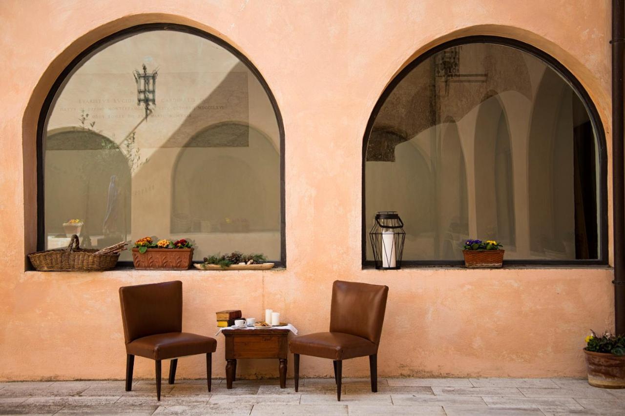 Hotel Convento San Bernardino Montefranco Exteriér fotografie